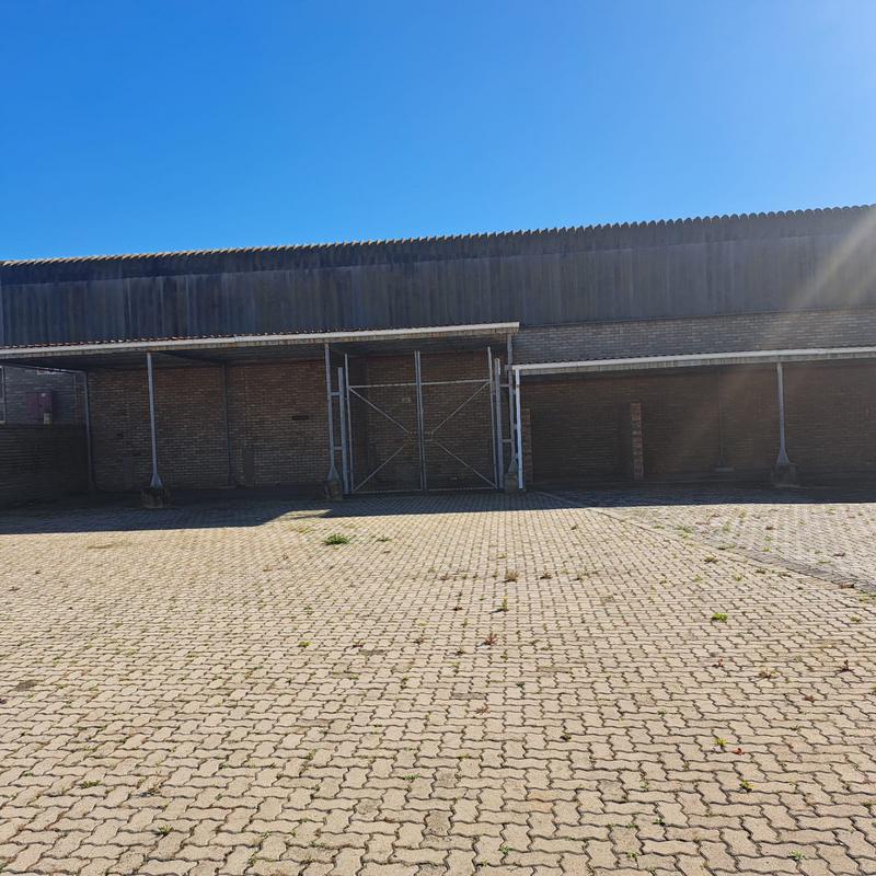 To Let commercial Property for Rent in Sydenham Eastern Cape